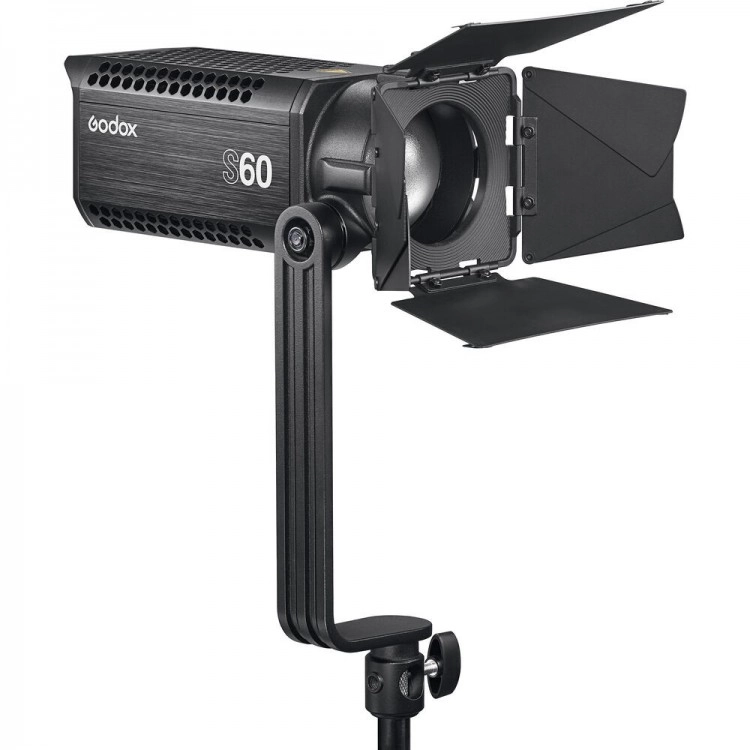Lampa LED Godox S60 z soczewką ogniskującą i wrotami
