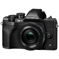 Aparat Olympus E-M10 MK IV + 14-42 mm EZ Pancake czarny | Kup i zaoszczędź – cashback do 2500 zł!