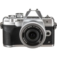 Aparat Olympus E-M10 MK IV + 14-42 mm EZ Pancake srebrny | Kup i zaoszczędź – cashback do 2500 zł!