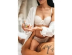 ER-104039-luksusowy-lubrykant-premium-na-bazie-silikonu-50-ml-4.webp