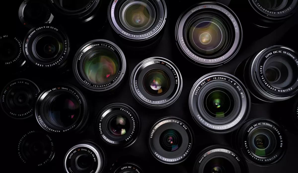 obiektyw-fujifilm-fujinon-xf-23-mm-f-2-r-wr-czarny