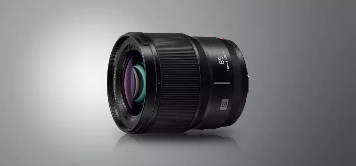 obiektyw-panasonic-lumix-s-85-mm-f-1-8-s-s85e