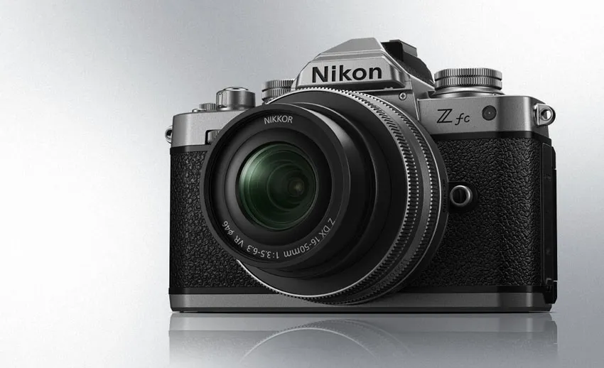 Aparat Nikon Z fc + DX 16-50mm f/3.5-6.3 VR