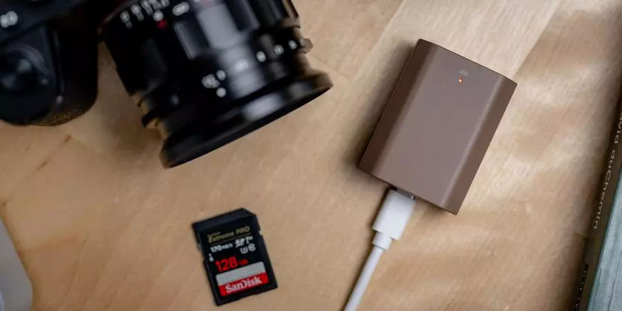 akumulator-newell-zamiennik-np-f770-usb-c-sony
