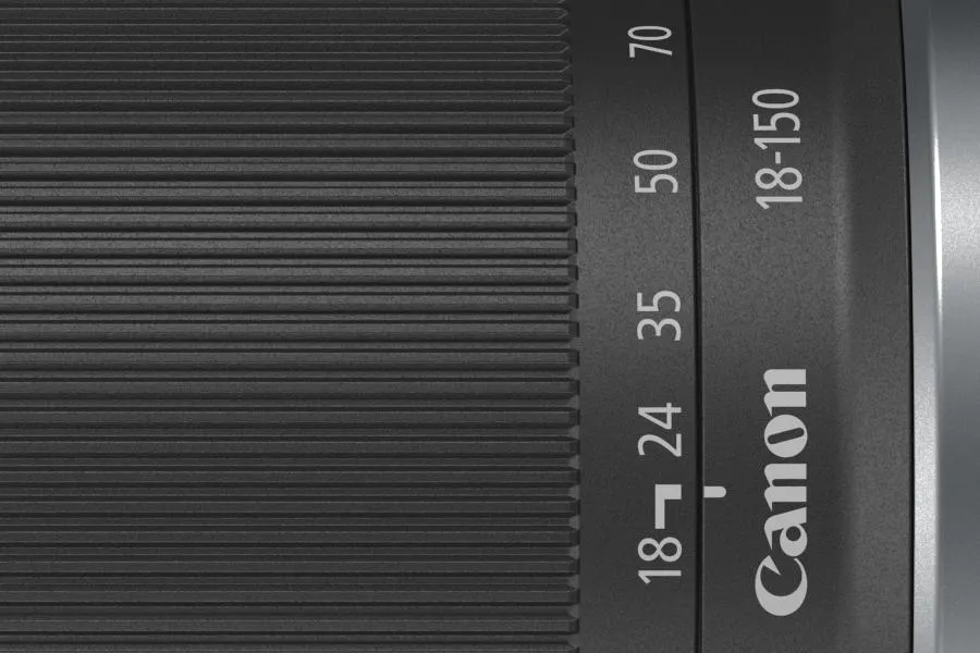 Canon EOS R7 + RF-S 18-150 mm f/3.5-6.3 IS STM + adapter EF-EOS R