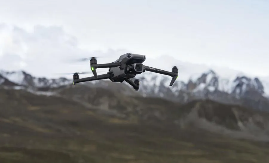 Dron DJI Mavic 3 Classic (bez kontrolera)