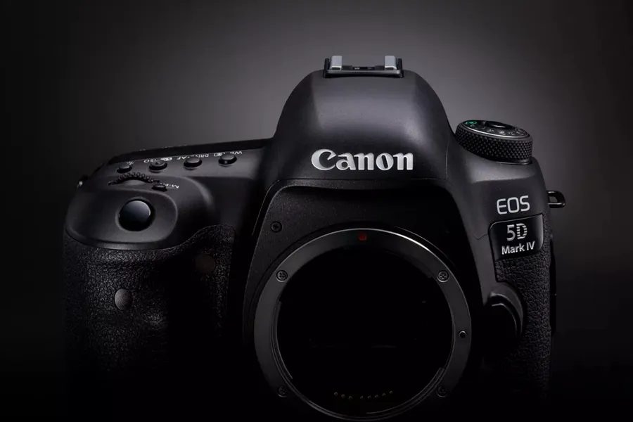 Aparat Canon EOS 5D Mark IV body