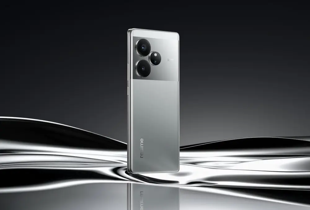 realme GT 6 5G 16/512 GB Fluid Silver