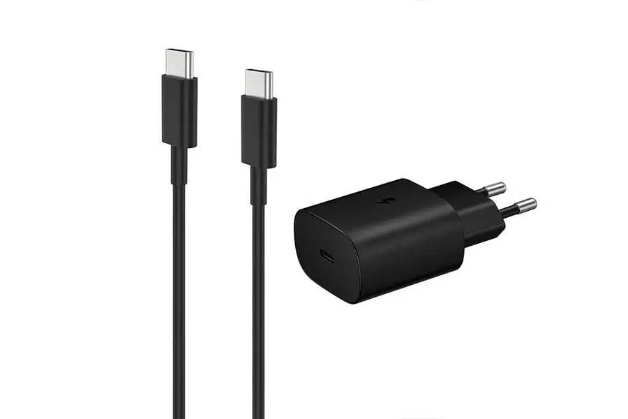 Ładowarka sieciowa Denmen TA800 PD 25W 3,6A + kabel USB-C czarna