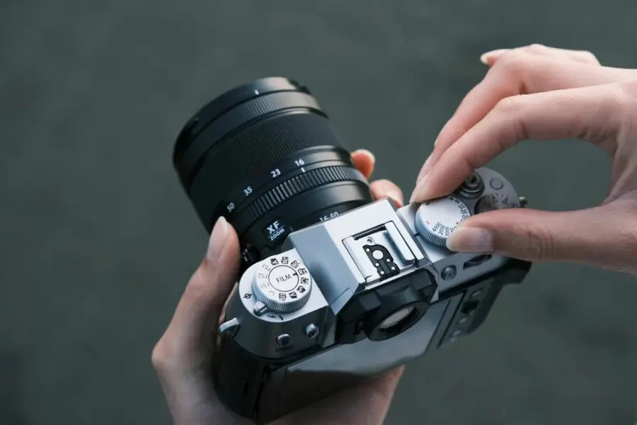 Aparat FujiFilm X-T50 + 15-45 mm f/3.5-5.6 OIS PZ srebrny