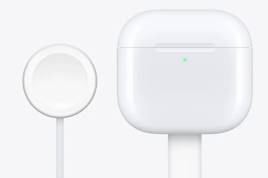 Słuchawki Apple AirPods 4. generacji z aktywną redukcją hałasu