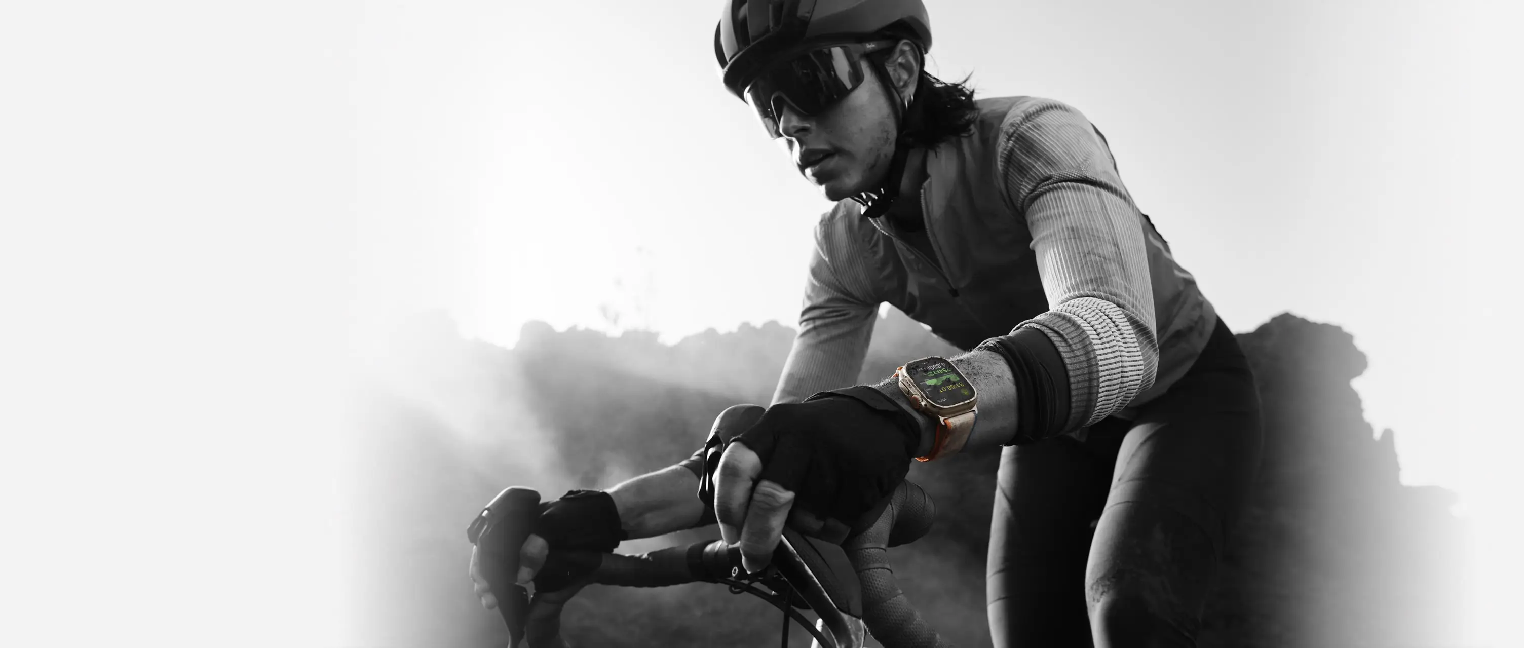 Apple Watch Ultra 2 LTE 49 mm koperta tytanowa + opaska Alpine rozmiar S zielona