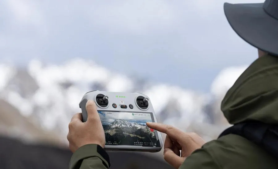DJI Mavic 3
